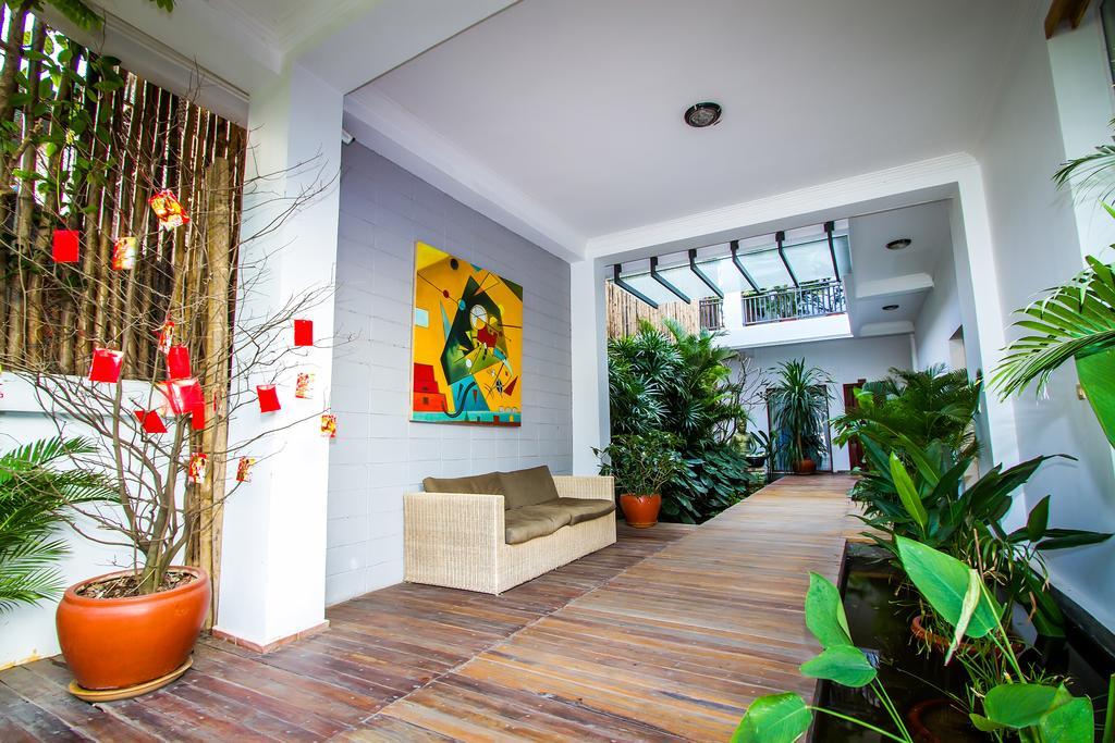 Tranquil Villa Phnom Penh Exterior photo